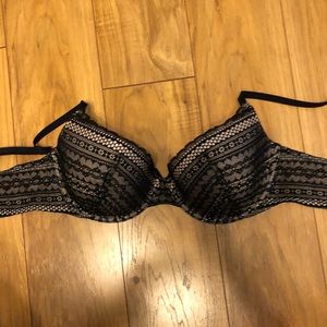 Victoria’s Secret Bra- Size 34 D